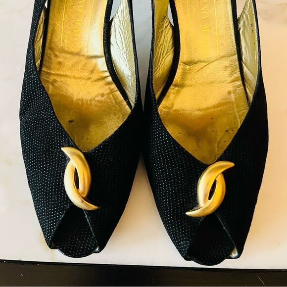Bruno Magli Elegant Black and Gold Slingback Leather Heels size 9 AA. - Picture 2 of 10